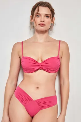 Braguita de bikini brasileña corte en V