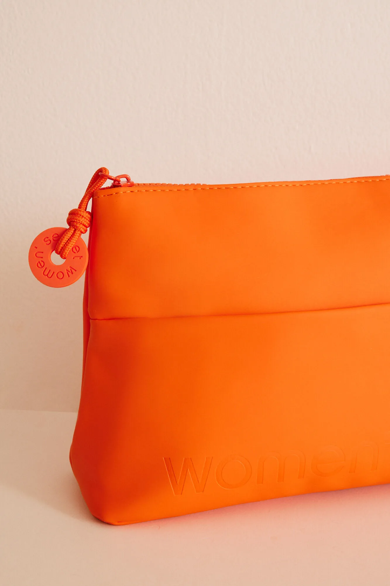 Neceser rectangular rubber naranja