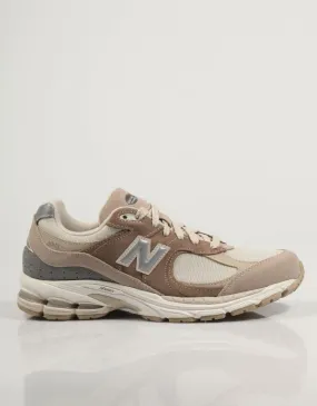  sneakers NEW BALANCE M2002 RSI-CUERO 83445