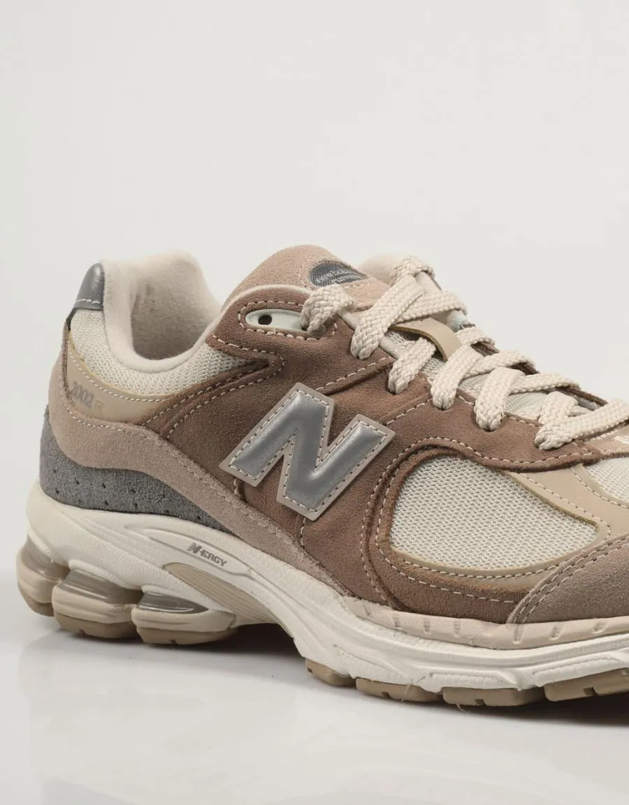  sneakers NEW BALANCE M2002 RSI-CUERO 83445