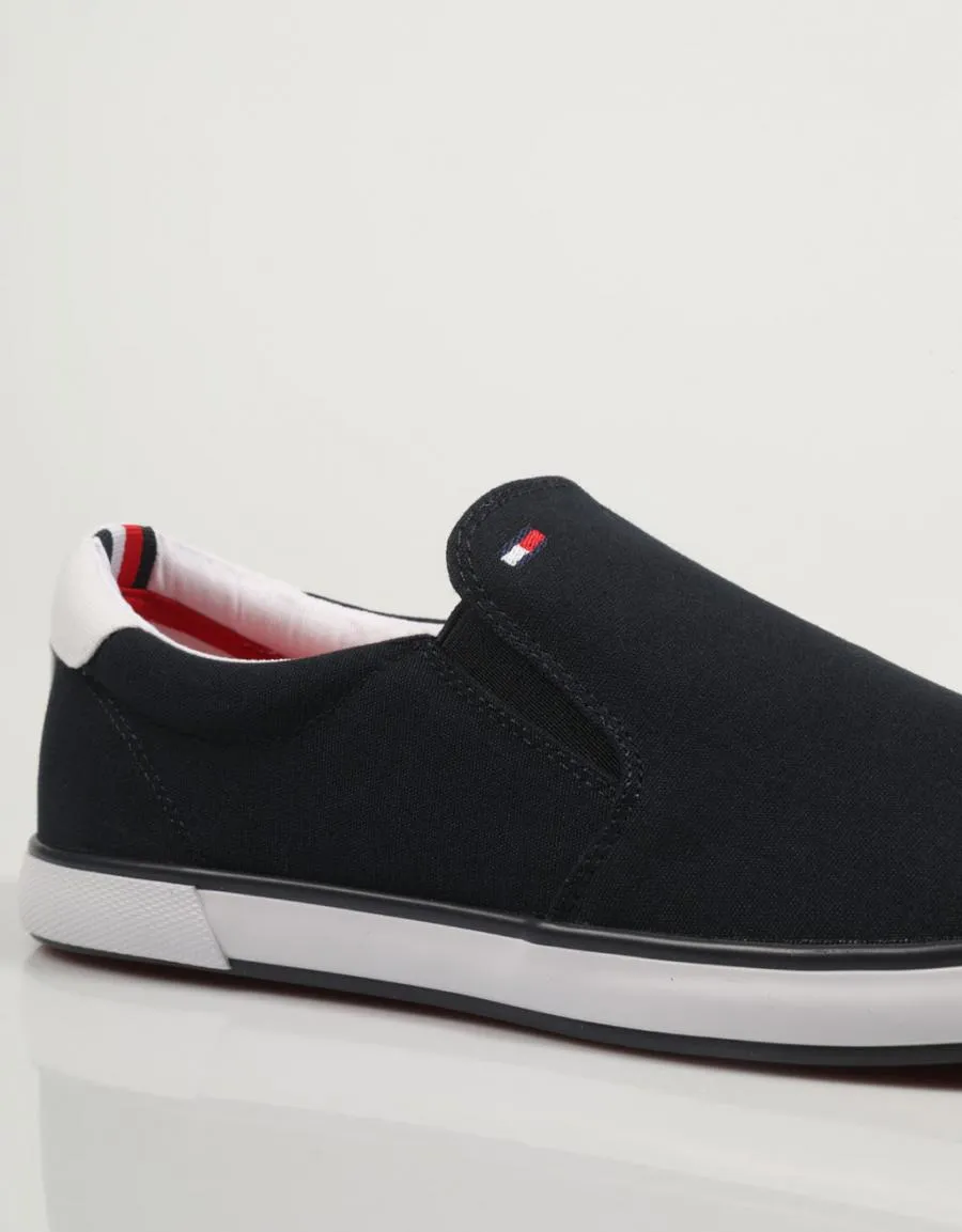  sneakers TOMMY HILFIGER Iconic Slip On Sneaker en Navy Blue 69564